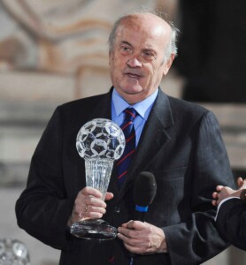 football casarin je leur botterais les fesses ces arbitres leurs penalties sont ridicules