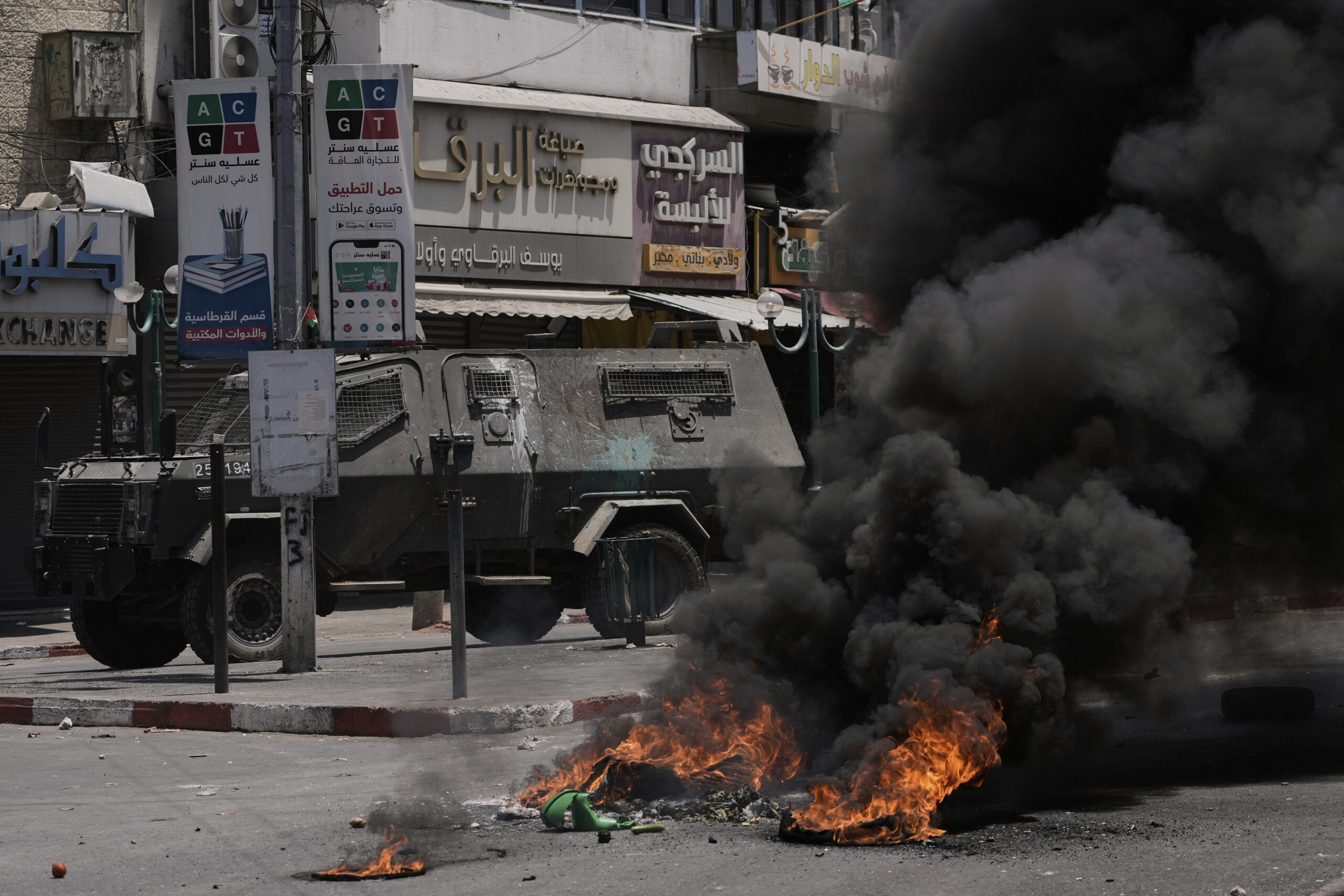 cisjordanie nouvelles attaques contre des colons voitures et maisons incendiees scaled