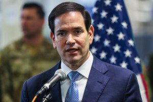 moyen orient rubio relance la video du centcom le hamas prive les civils de gaza daide