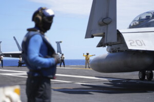 etats unis ladministration trump affirme que la loi sur les pouvoirs de guerre ne sapplique pas aux raids contre les narcotrafiquants