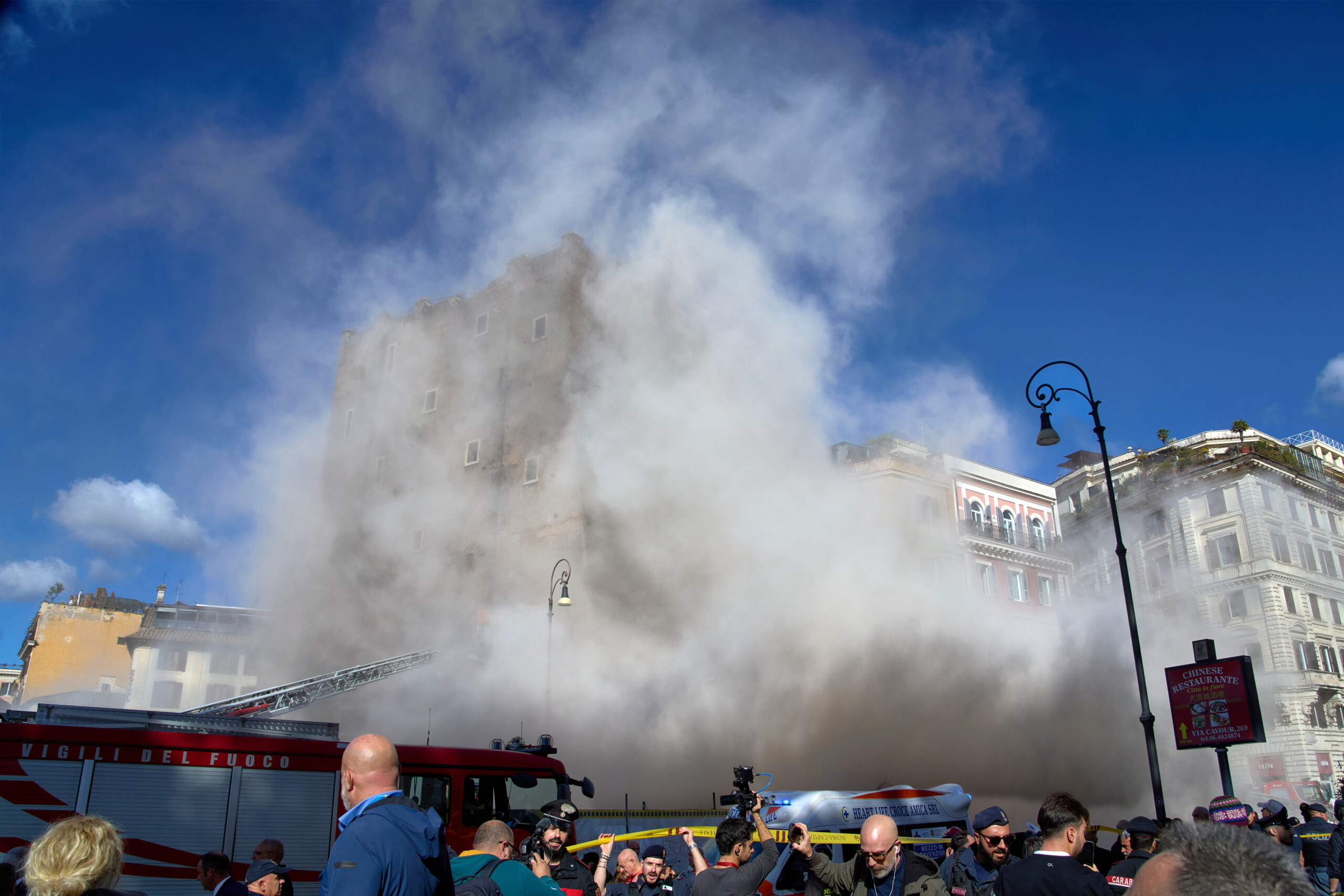 effondrement de la torre dei conti aux forums imperiaux surintendance la stabilite avait ete verifiee scaled