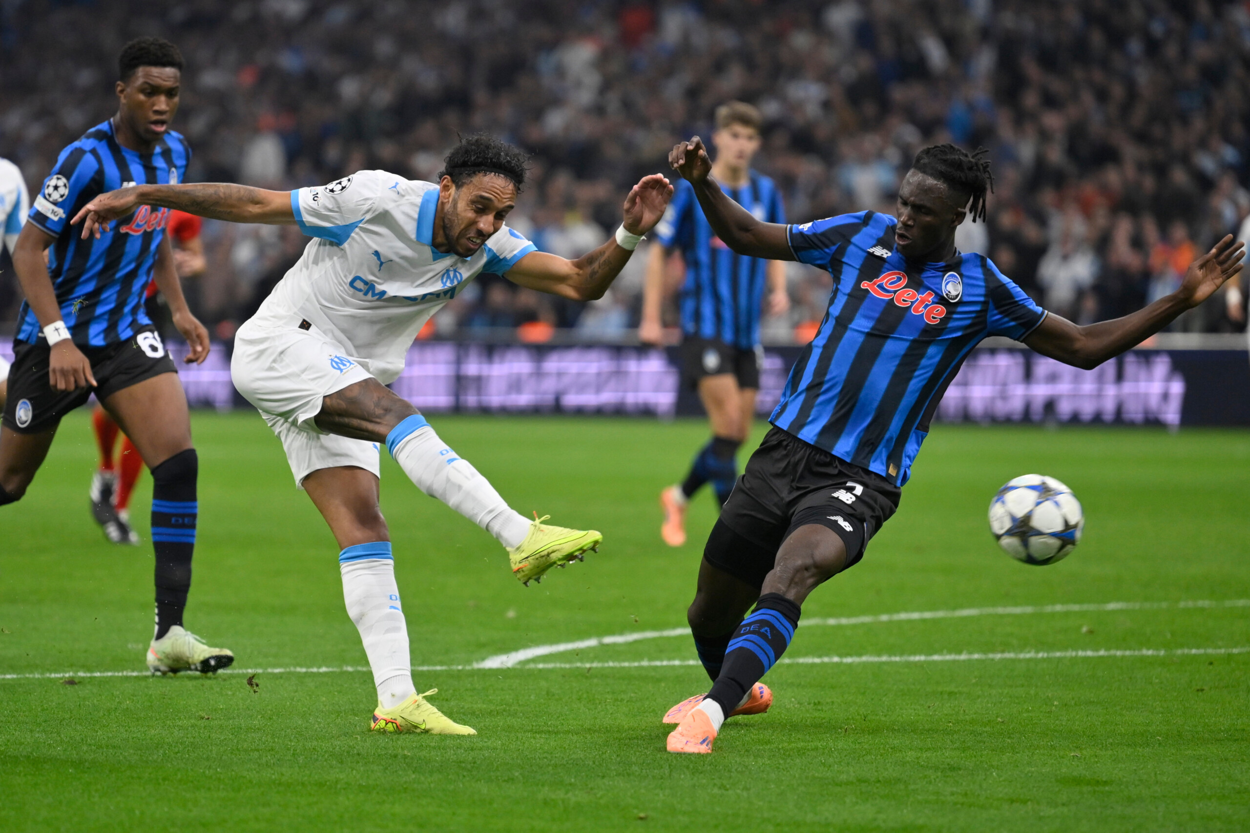 ligue des champions marseille atalanta 0 1 samardzic decide a la 90e minute scaled