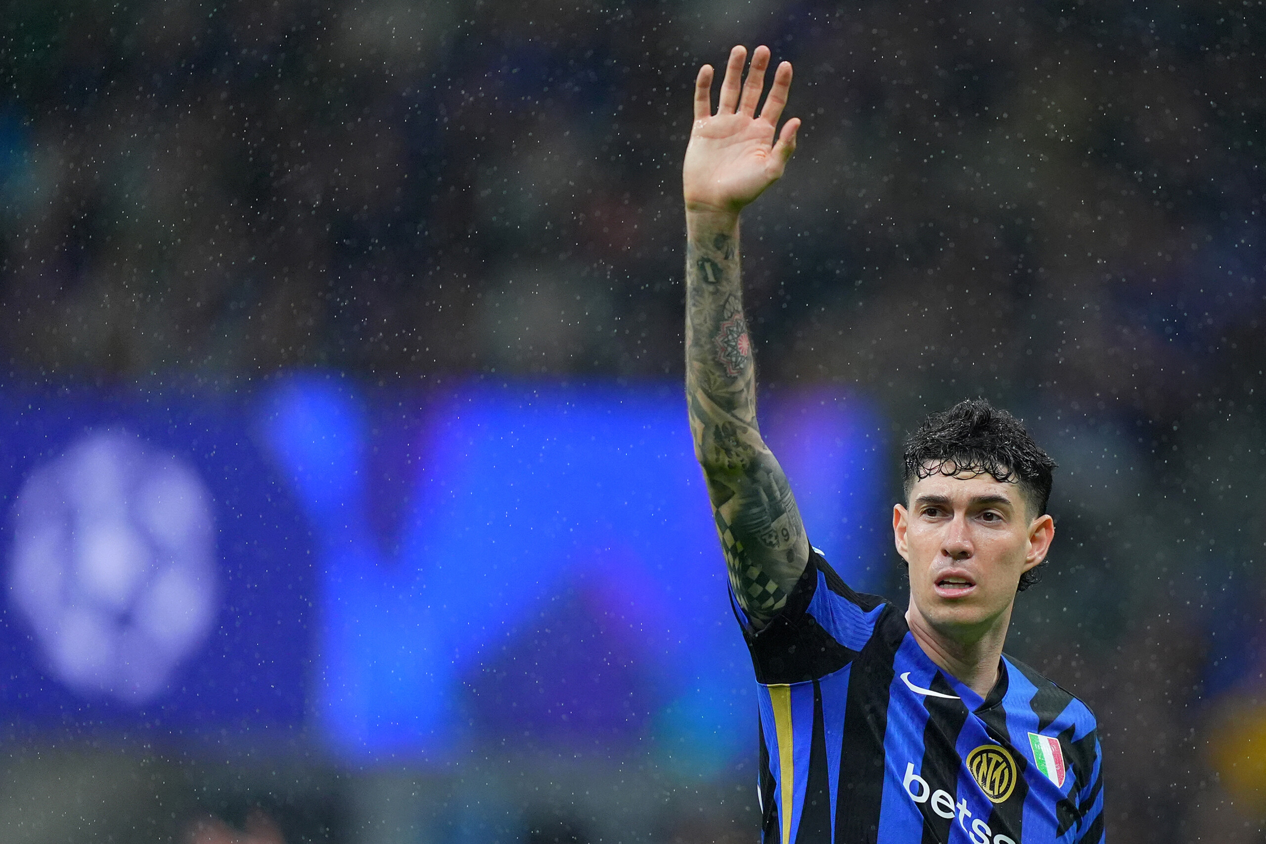 Football : cambriolage dans la villa du joueur de l'Inter Bastoni, deux Rolex également volées 1 football cambriolage dans la villa du joueur de linter bastoni deux rolex egalement volees scaled