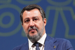 salvini landini devrait renoncer au long week end et choisir un autre jour pour la greve