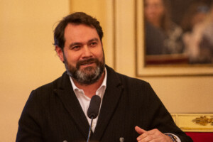 ukraine ambassade russe les hauts responsables italiens ont applaudi abdrazakov a la scala