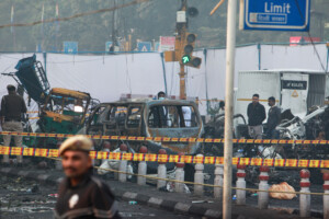 inde le bilan de lexplosion a new delhi seleve a 13 morts