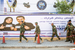 irak ouverture des bureaux de vote pour les elections legislatives