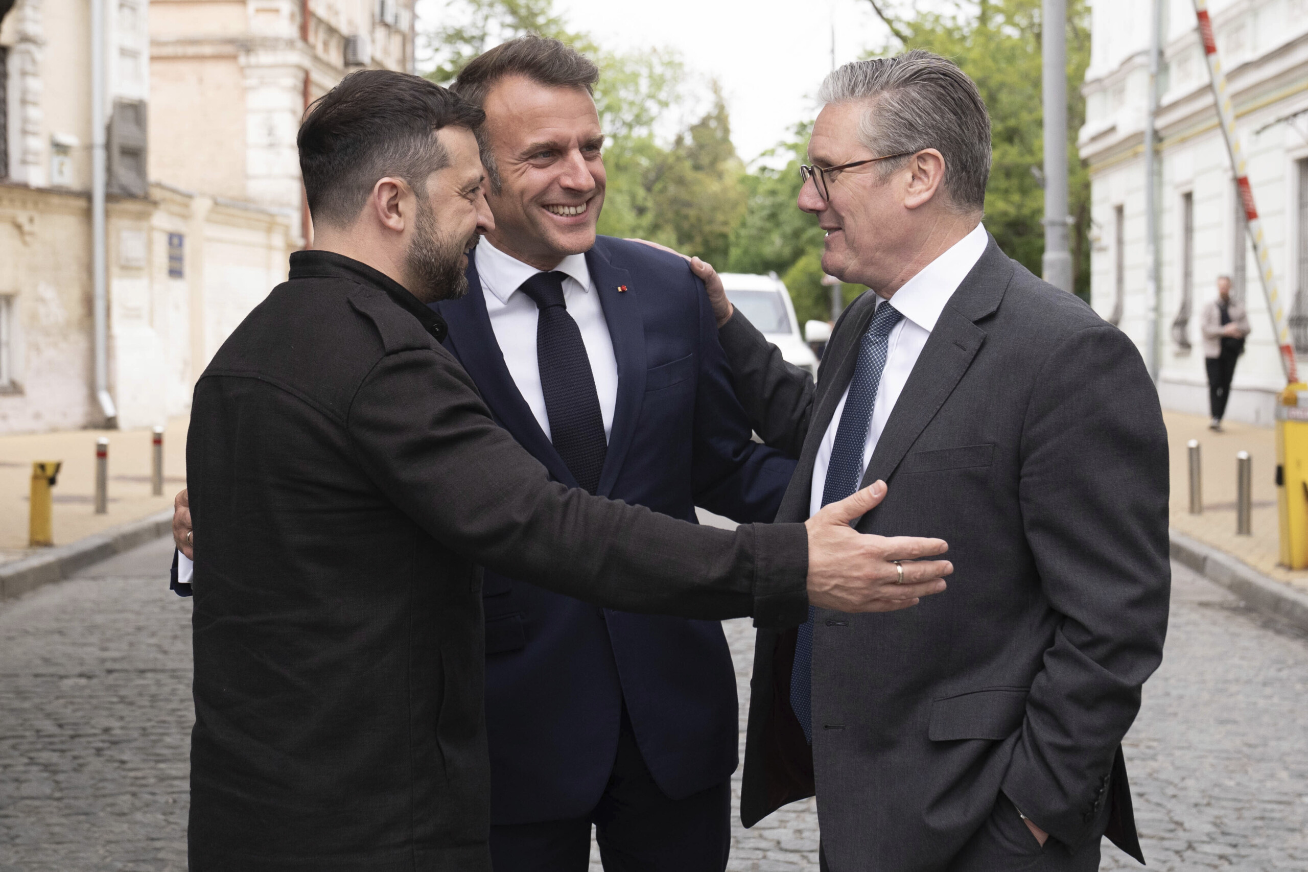 Macron recevra Zelensky lundi à Paris 1 macron recevra zelensky lundi a paris scaled