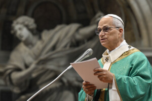 ukraine le pape leon xiv il faut insister pour la paix et dialoguer