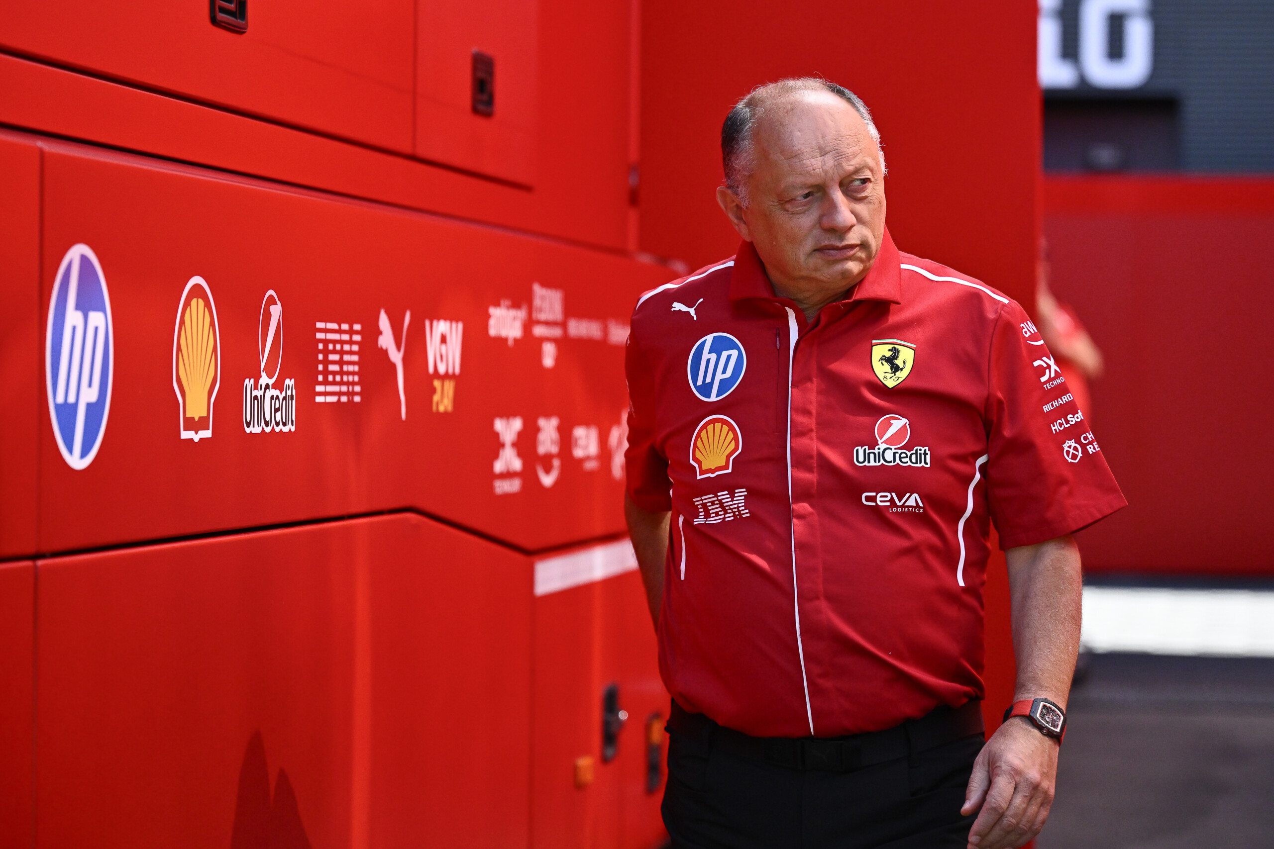 f1 vasseur a las vegas ferrari vise a reiterer sa performance et a se battre aux avant postes scaled