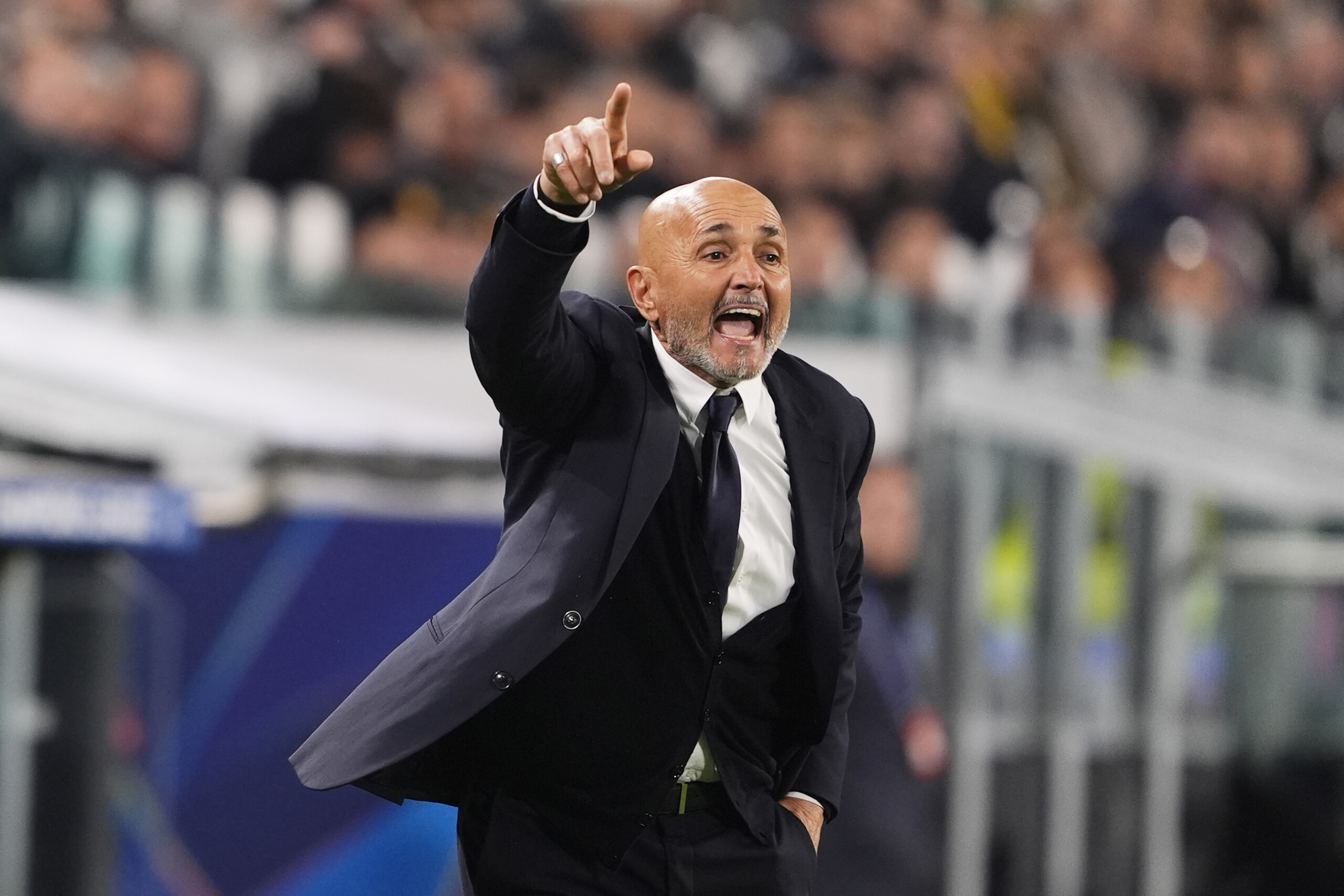 Football, Spalletti : « Montrer que nous sommes à la hauteur de la Juve, à Florence nous trouverons une équipe et une ville au sommet de leur forme » 1 football spalletti montrer que nous sommes a la hauteur de la juve a florence nous trouverons une equipe et une ville au sommet de leur forme scaled
