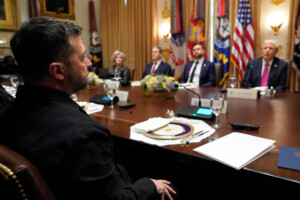 ukraine ft les etats unis demandent a kiev daccepter le plan de paix avant le 27 novembre