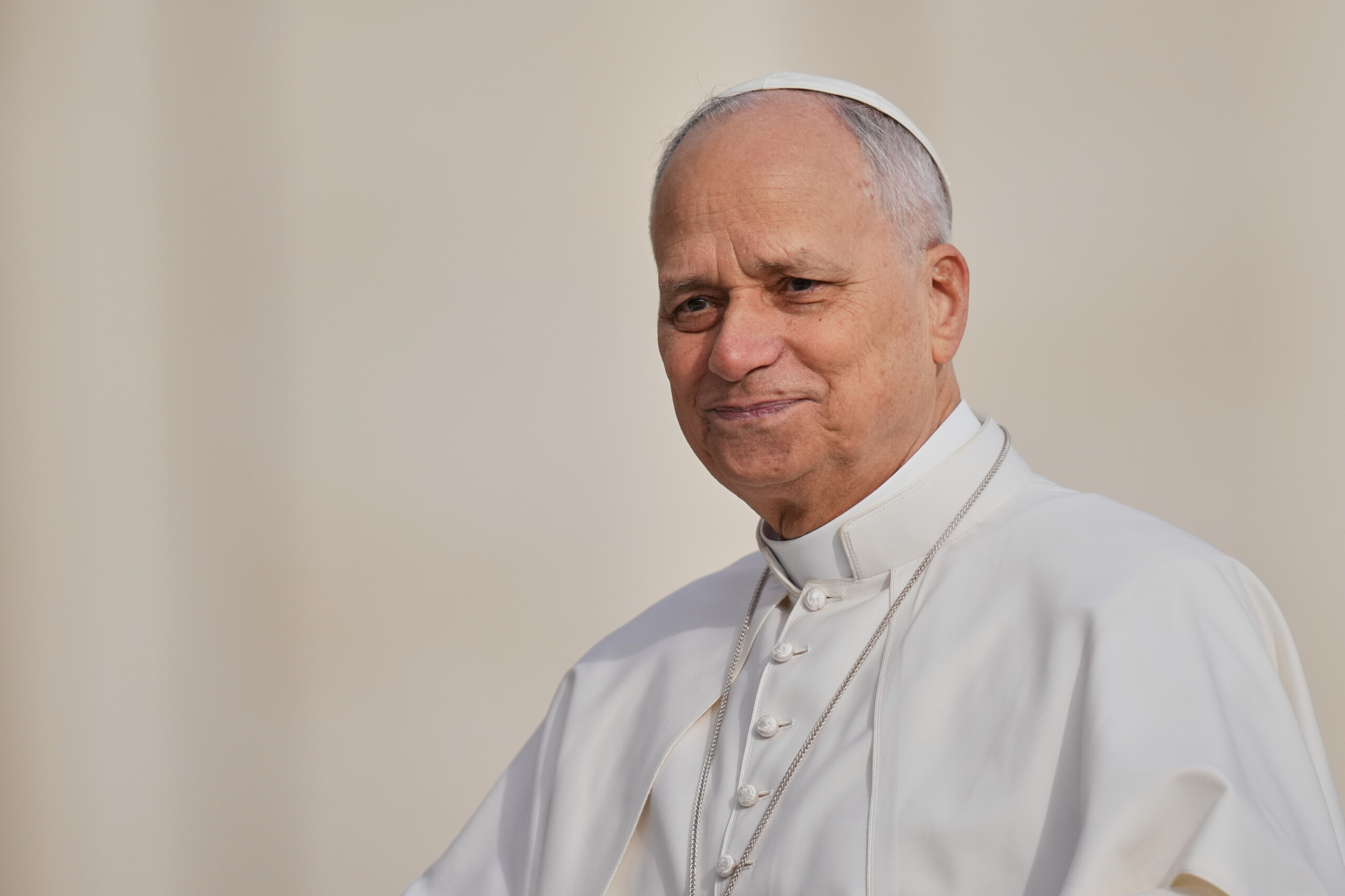 pape leon xiv lidentite chretienne nest pas un accessoire cest le fondement qui nous guide scaled