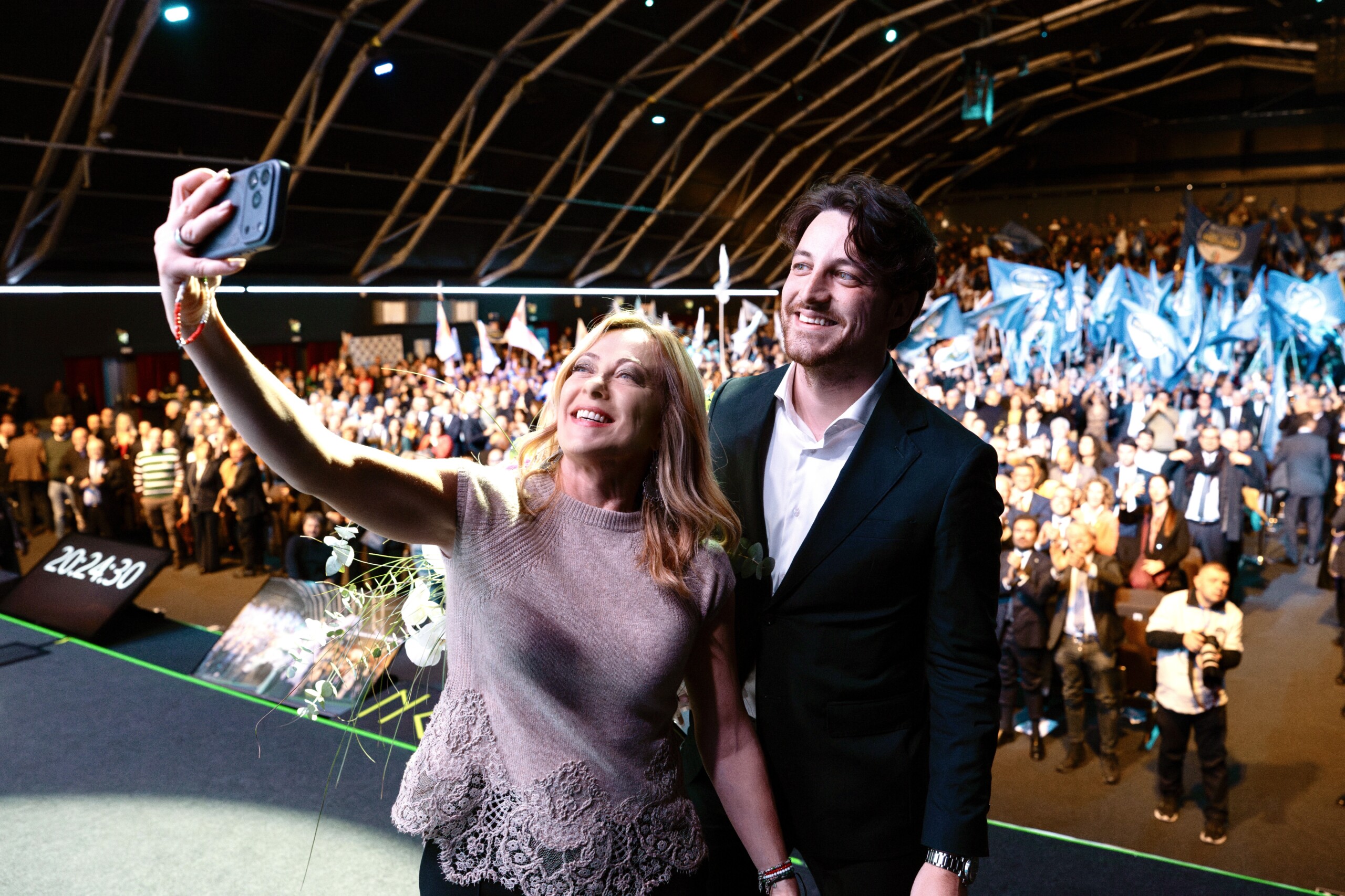 venetie stefani cest un honneur de vous representer une grande responsabilite scaled