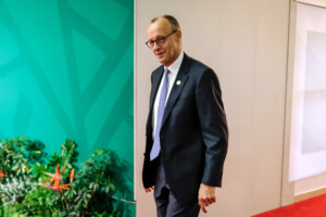 ukraine merz les projets affectant la souverainete europeenne doivent etre approuves par lue