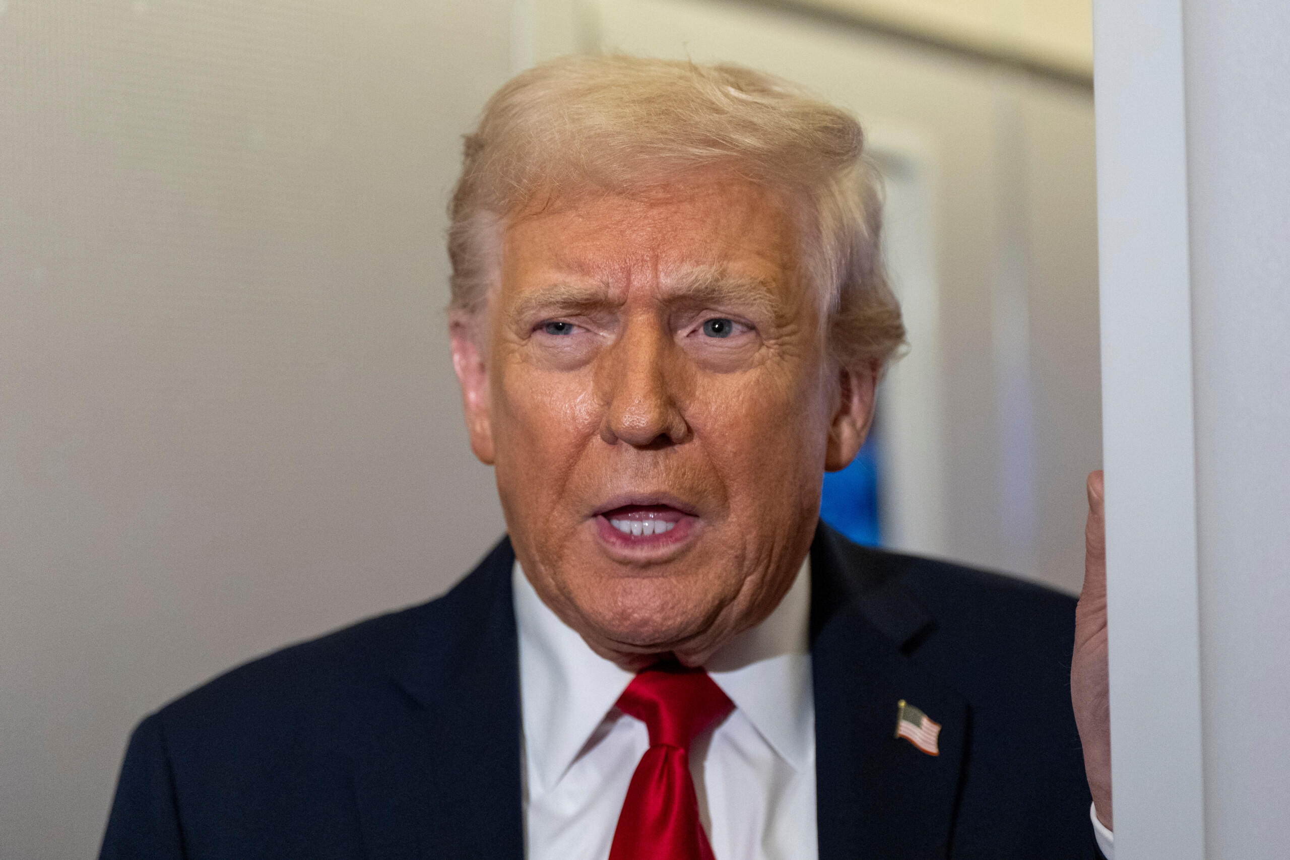 etats unis trump contre une journaliste du nyt laide a linterieur comme a lexterieur scaled