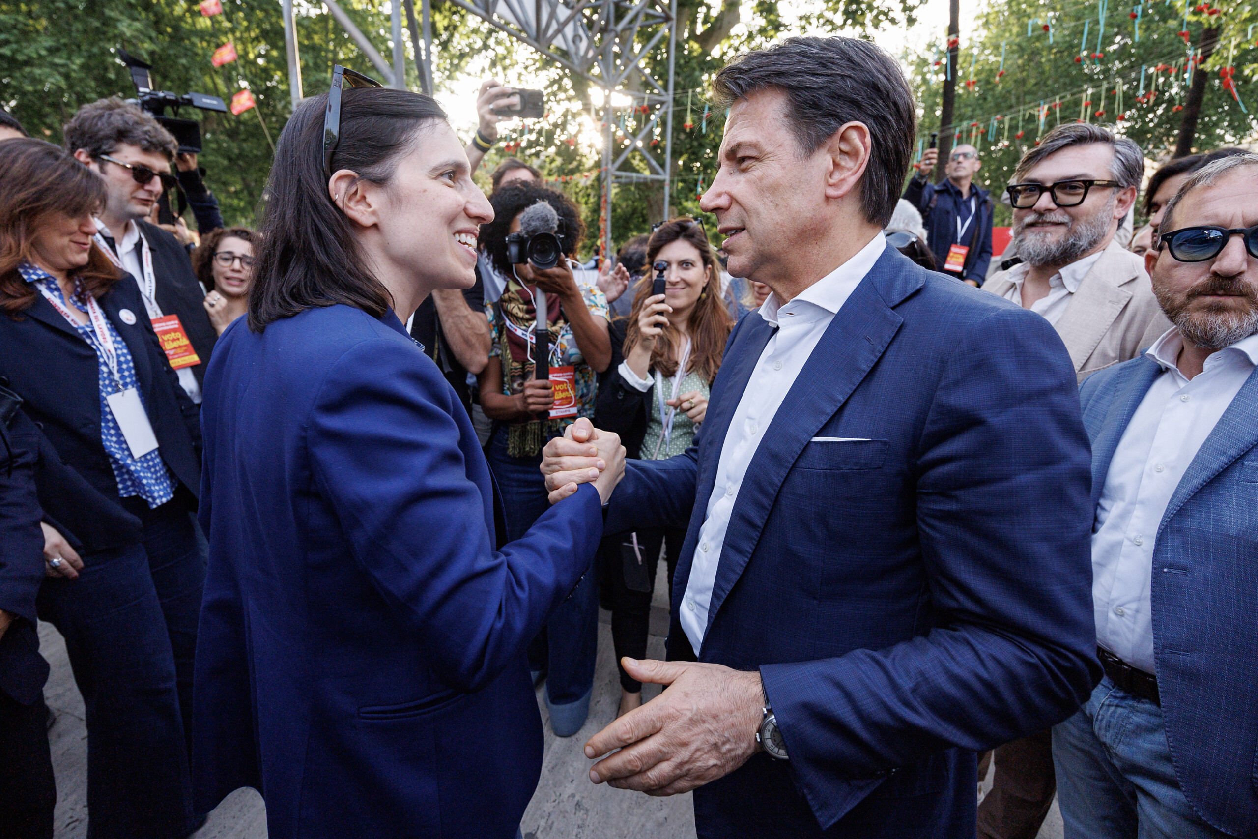 FdI, Conte : « Aucun accord avec Meloni sur le débat à Atreju, nous regrettons que Schlein ne soit pas présente. » 1 fdi conte aucun accord avec meloni sur le debat a atreju nous regrettons que schlein ne soit pas presente scaled