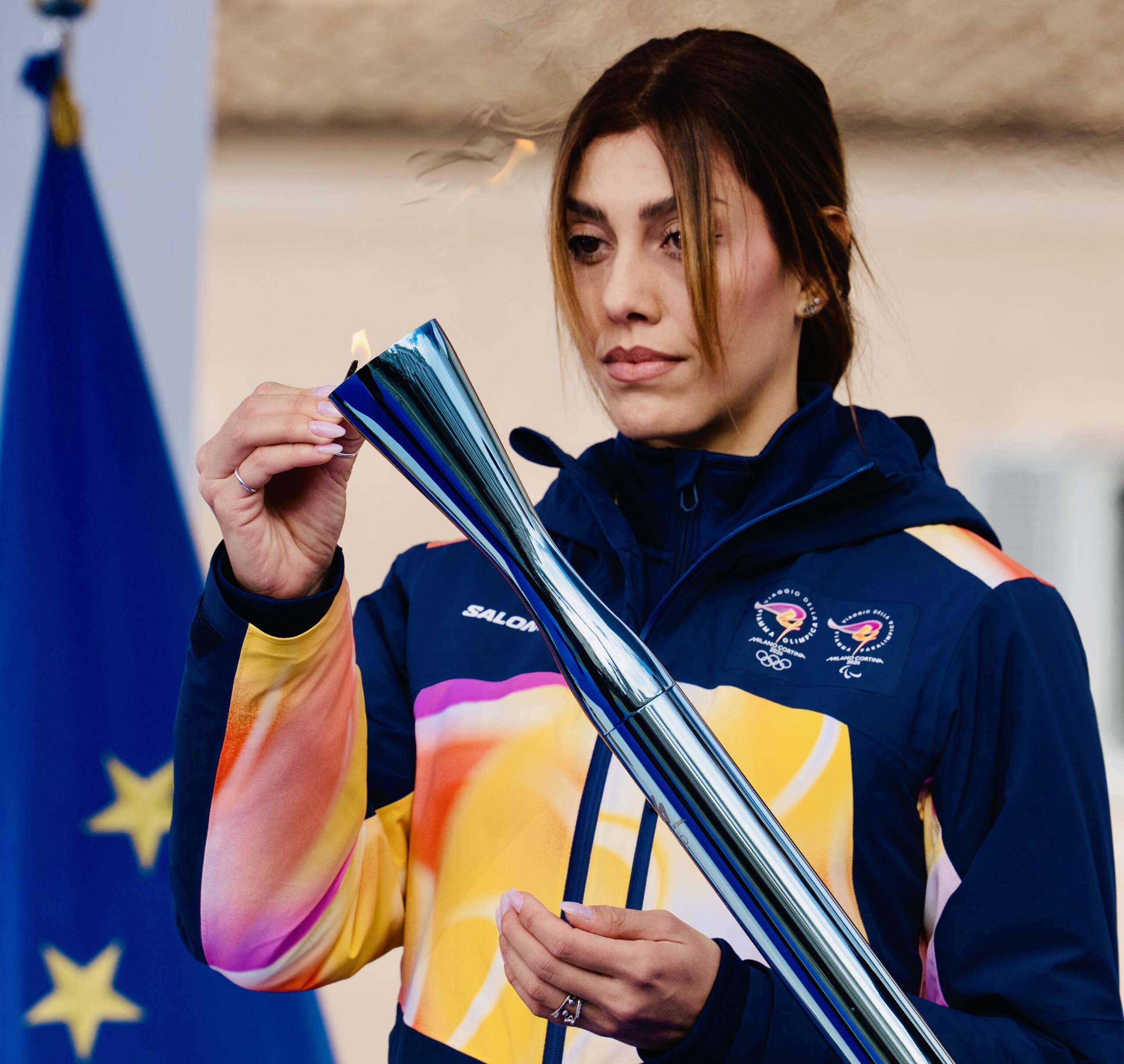 milan cortina le voyage de la flamme a debute au stadio dei marmi scaled