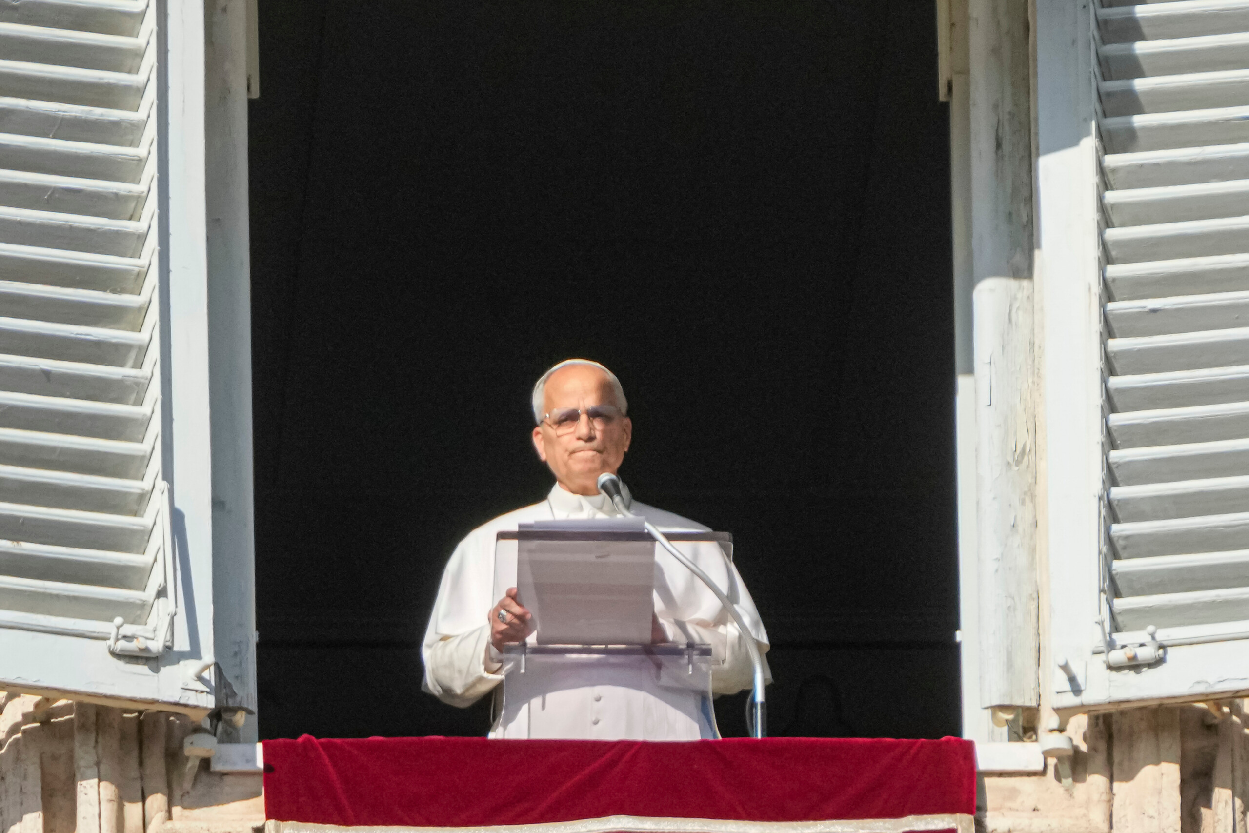 pape grace au dialogue la paix est possible ne loublions pas scaled