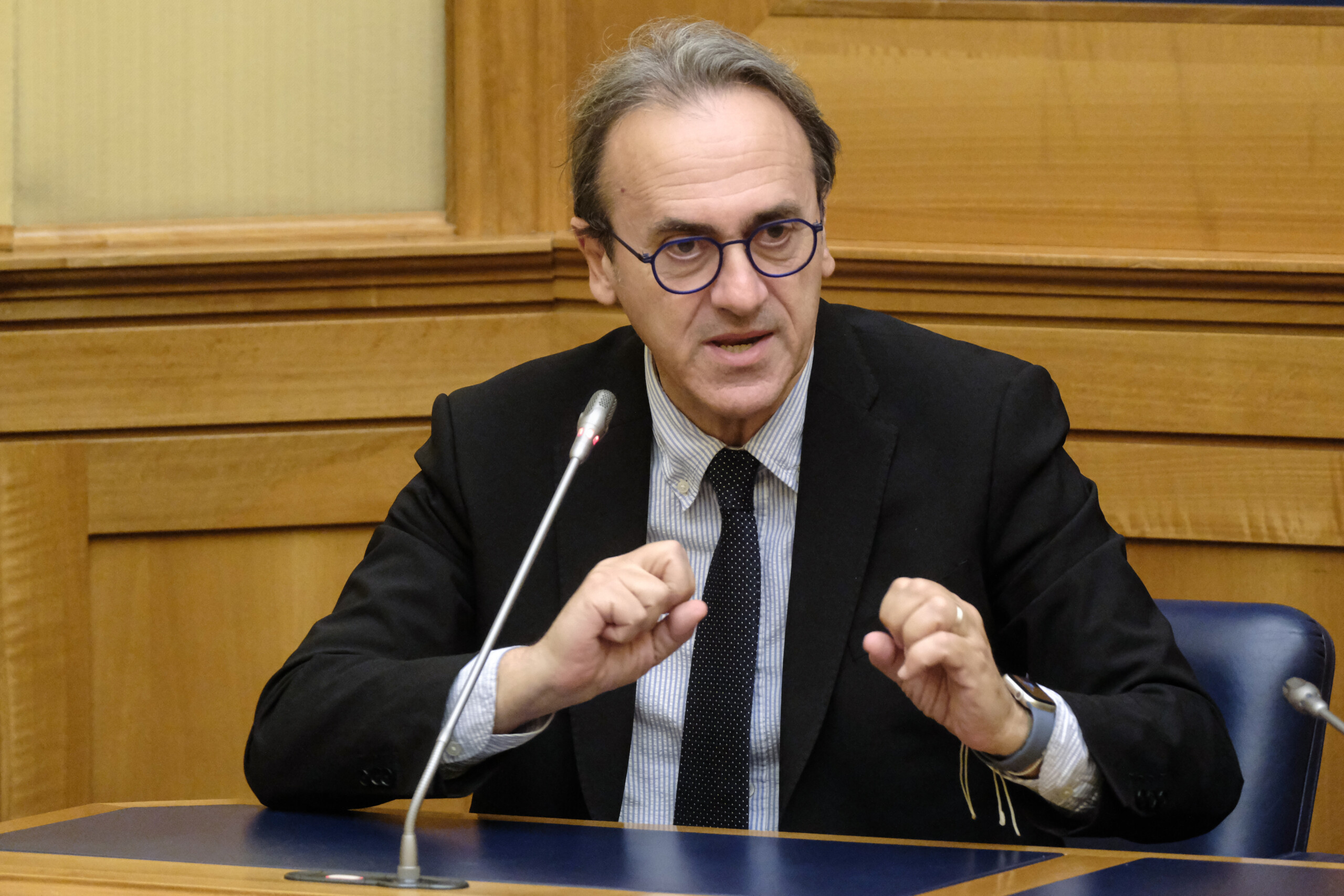 UE : Bonelli, investir dans l'autonomie énergétique et technologique contre l'attaque Trump-Poutine 1 ue bonelli investir dans lautonomie energetique et technologique contre lattaque trump poutine scaled