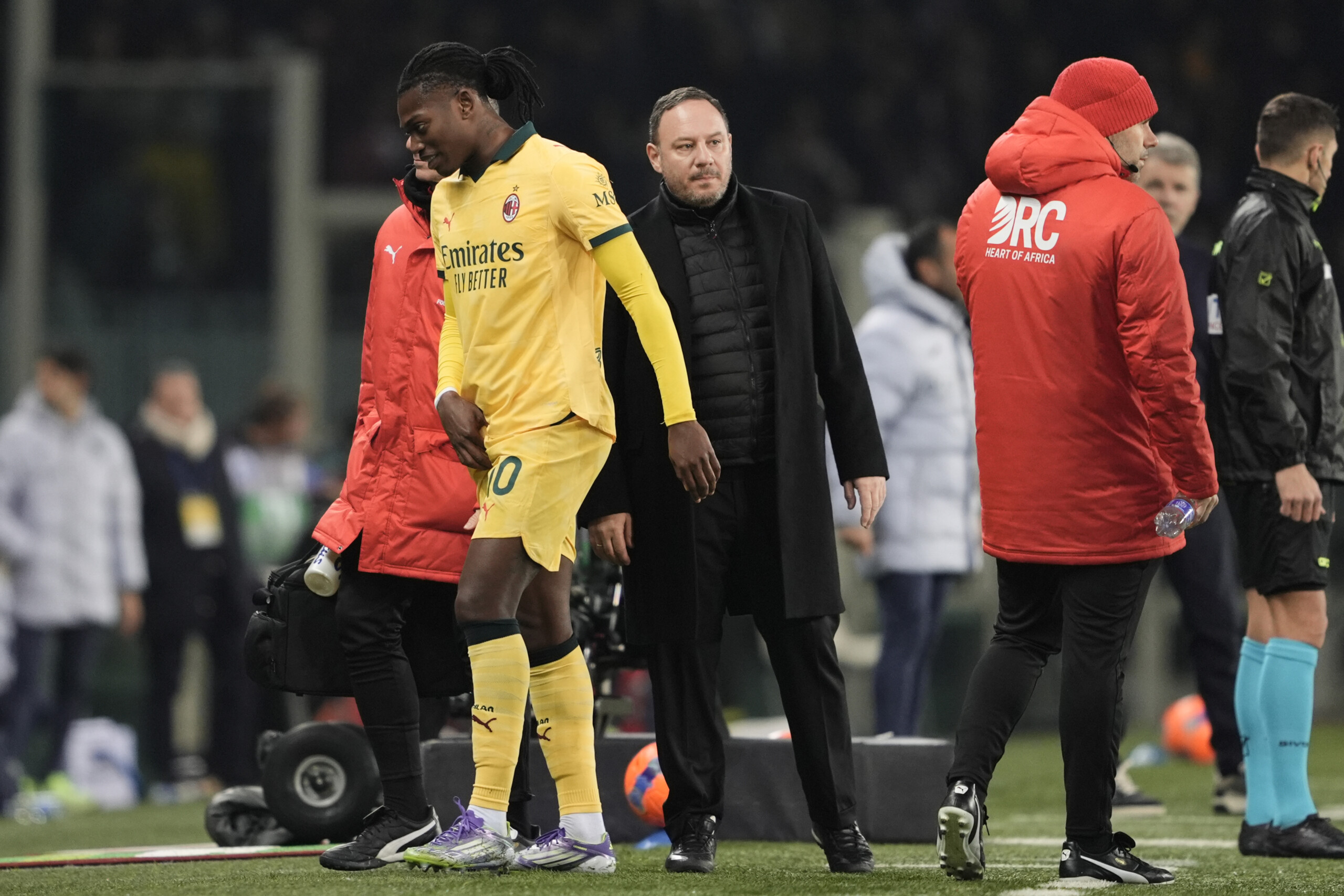 milan gene a ladducteur pour leao aucune lesion decelee scaled
