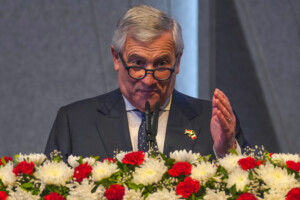 ukraine tajani litalie favorable au gel sine die des avoirs russes