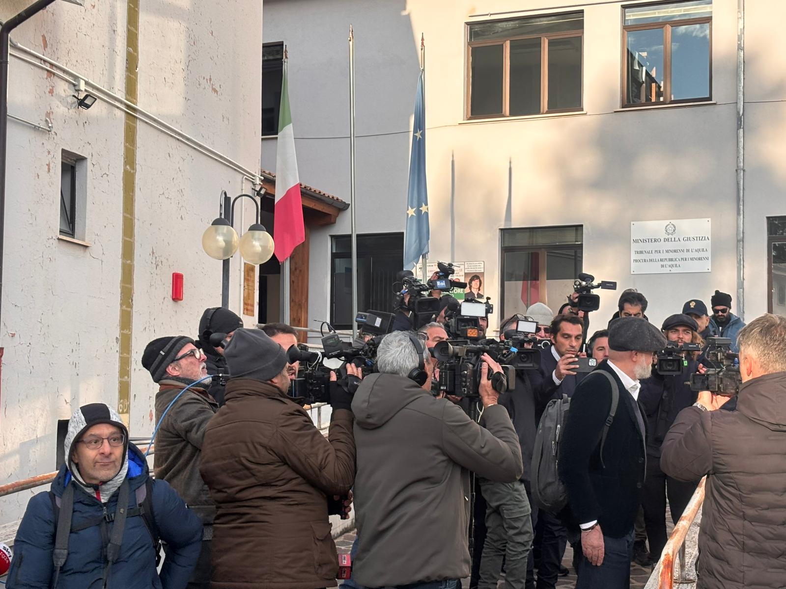 famille dans les bois la cour dappel met sa decision en delibere sur le recours contre la suspension de lautorite parentale