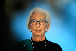 lagarde la bce ne peut pas enfreindre le traite concernant les actifs russes
