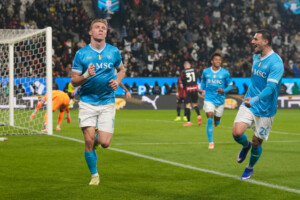 supercoupe naples en finale milan battu 2 0