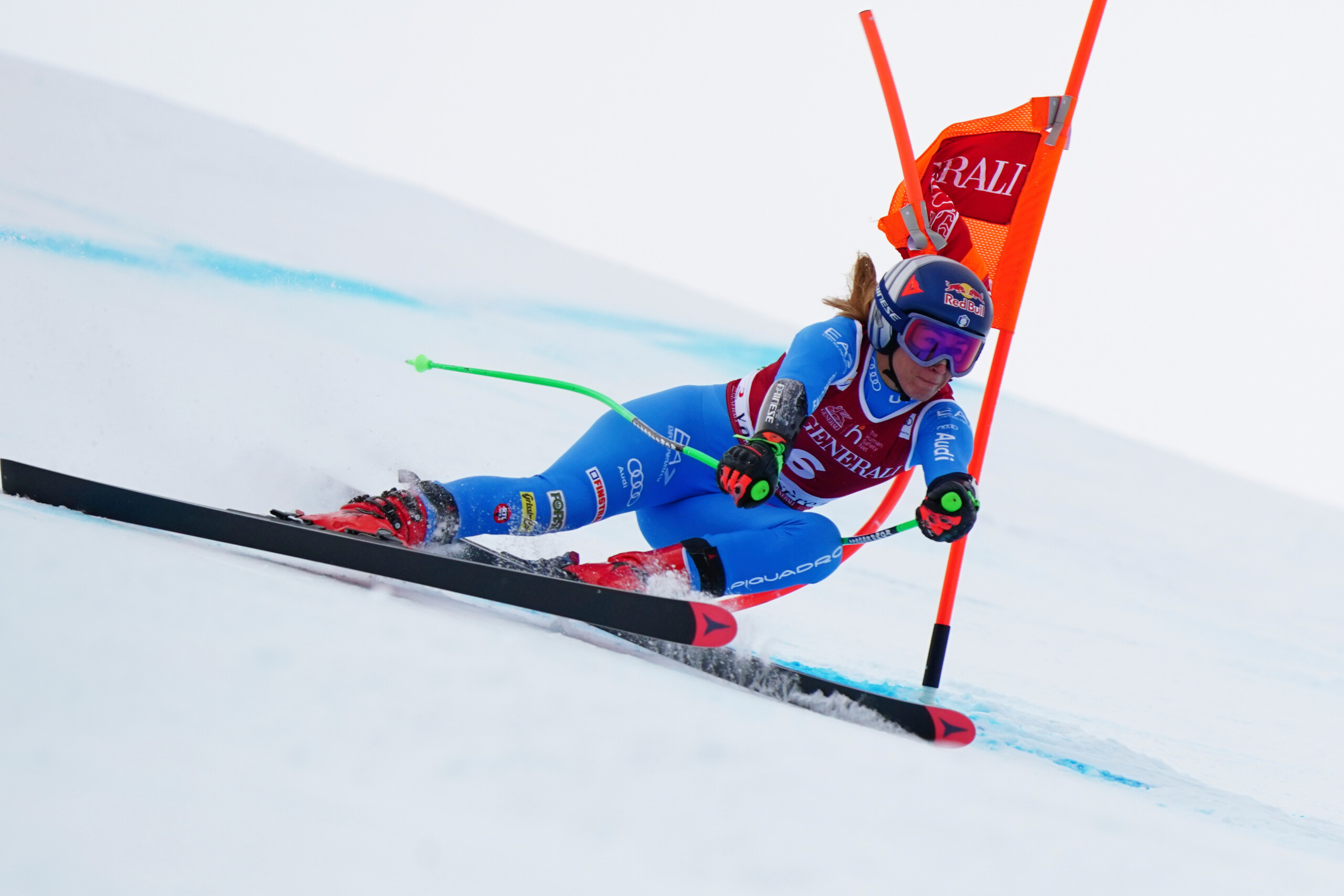 ski goggia remporte le super g a val disere scaled