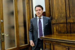 securite conte meloni tu es la faisons quelque chose