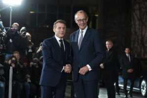 ukraine berlin macron poutine aucun doute sur la cohesion europeenne