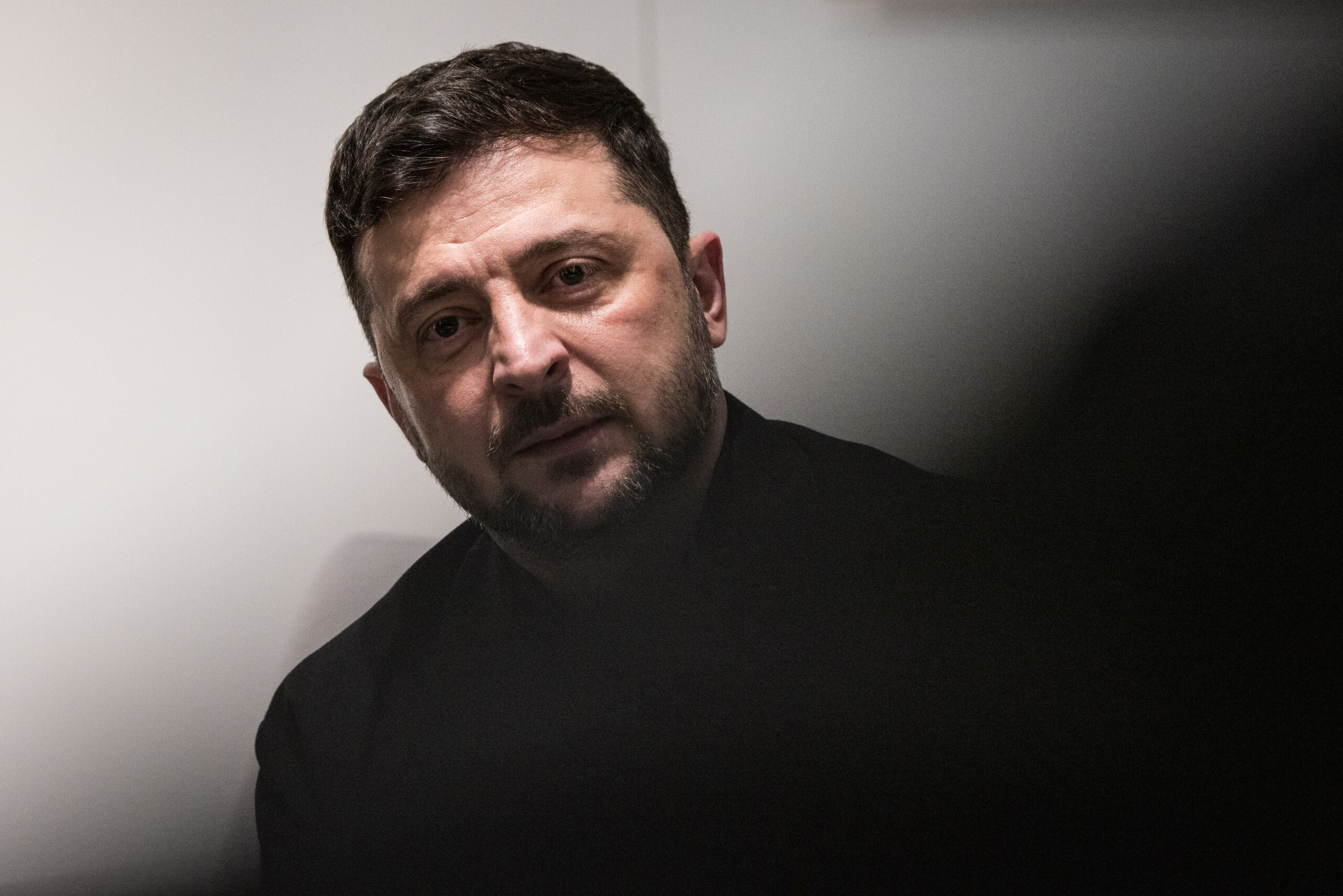 ukraine selon les medias zelensky pret a organiser un referendum sur le plan trump scaled