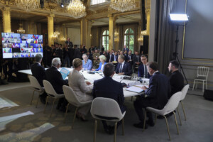 ukraine conversation telephonique aujourdhui entre mme von der leyen les dirigeants de lue m trump et m zelensky