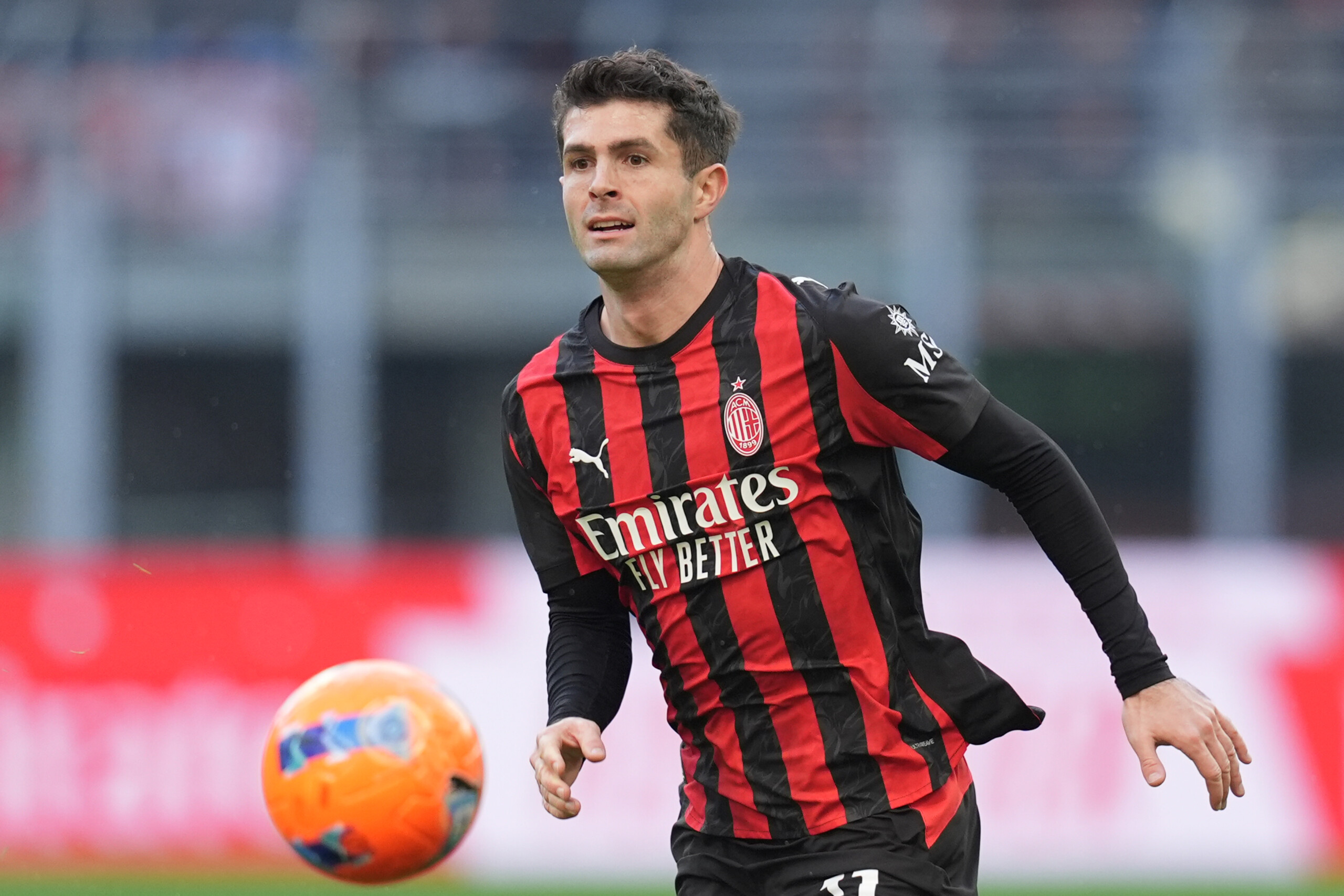 christian pulisic dement toute relation avec la star trumpienne sydney sweeney scaled