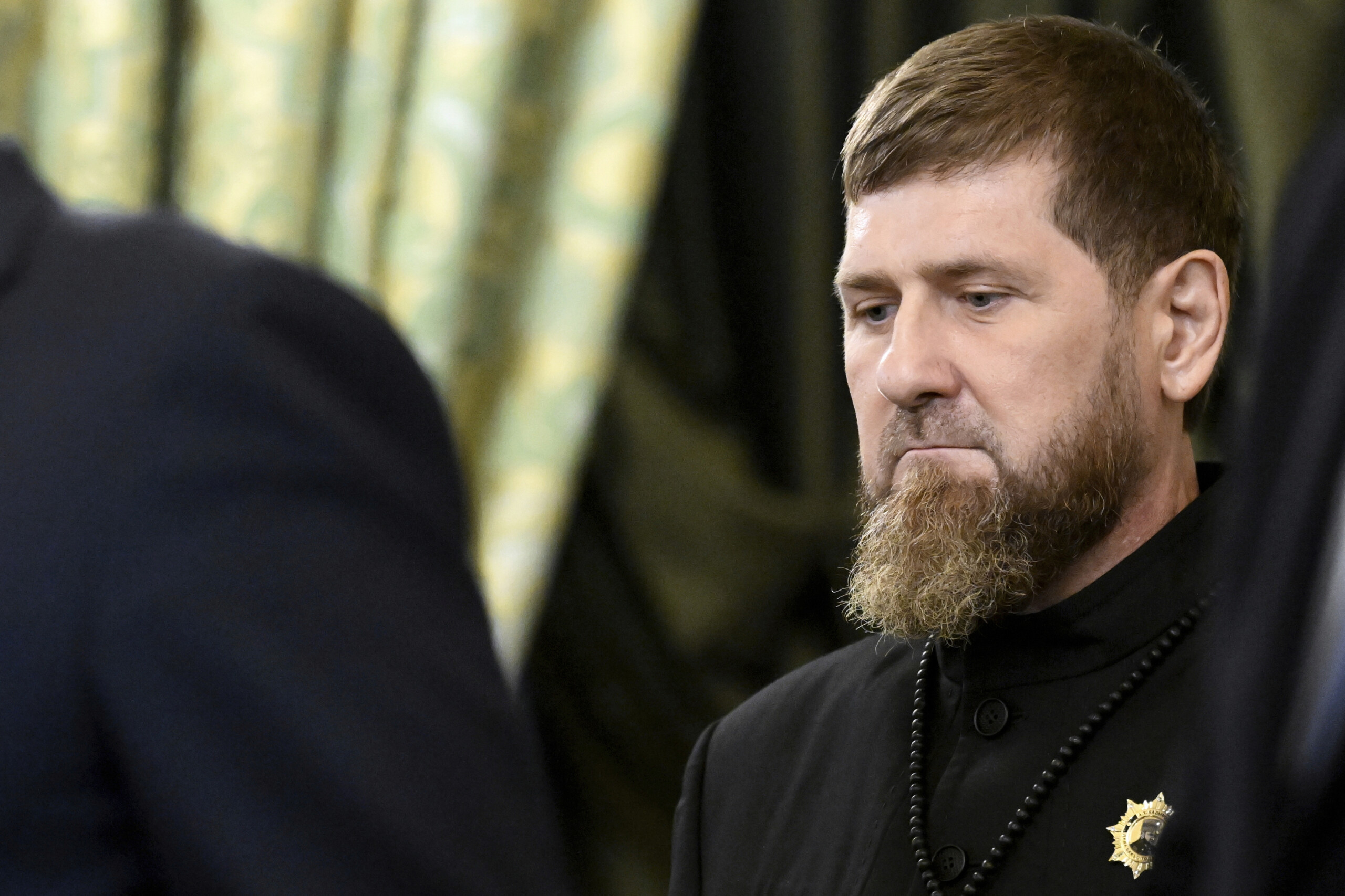 russie le dirigeant tchetchene kadyrov hospitalise en urgence scaled