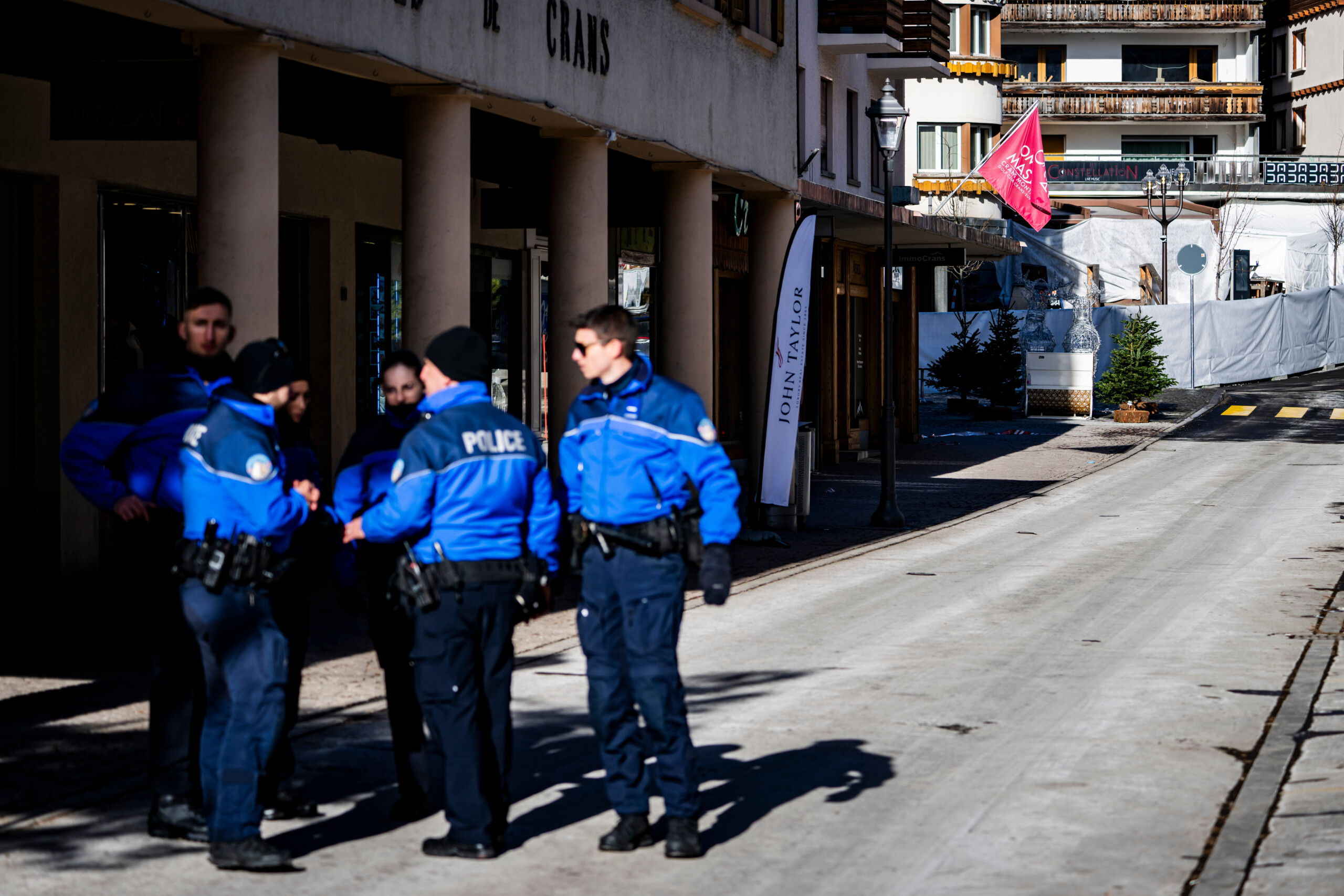 crans montana le directeur des urgences de niguarda des psychologues pour soutenir les familles des blesses scaled