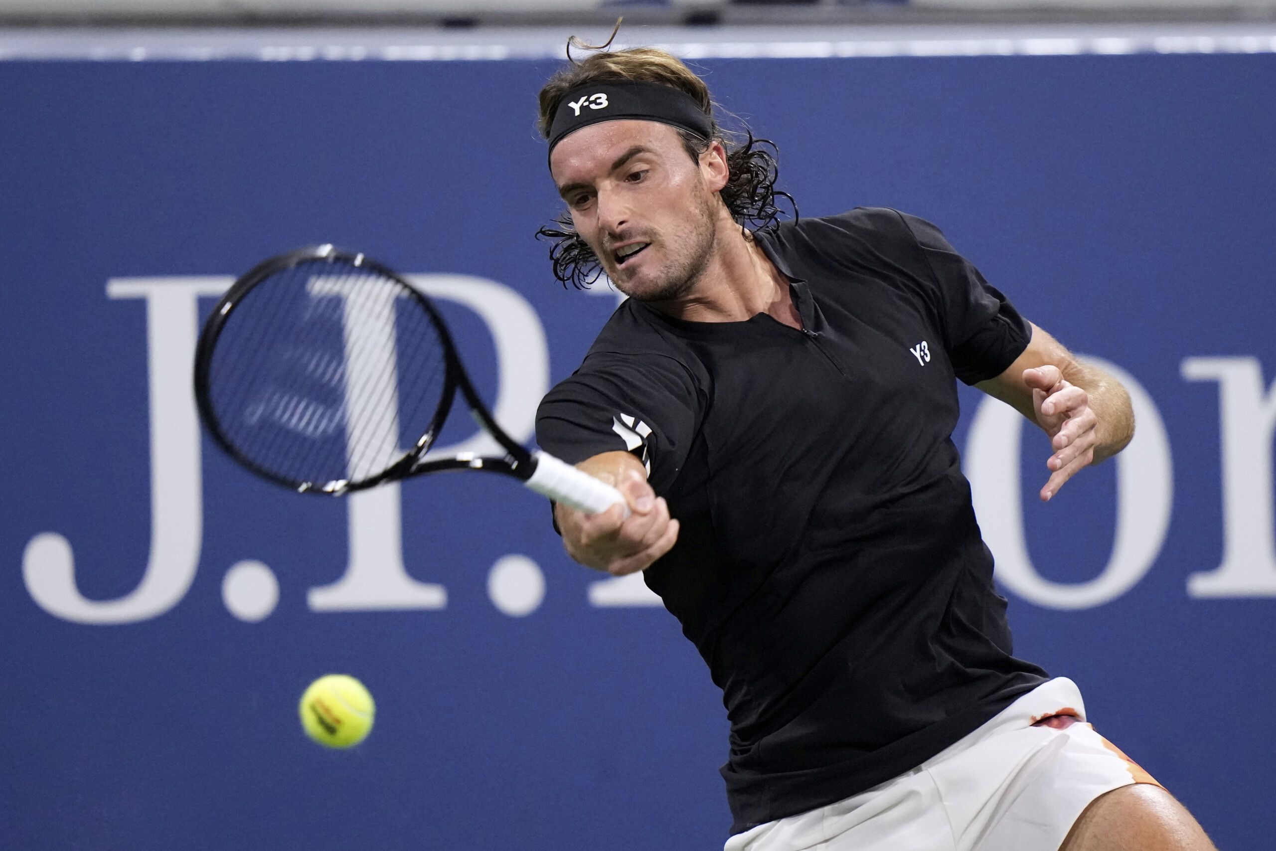 tennis tsitsipas en 2025 jai pense a prendre ma retraite maintenant je vais bien scaled