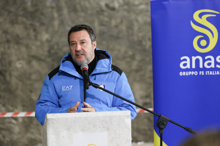 venezuela salvini personne ne sera nostalgique de maduro mais la diplomatie est la voie a suivre