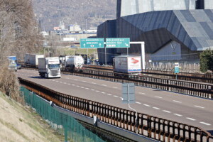 autoroutes art ajustement des peages conformement a la decision de la cour constitutionnelle