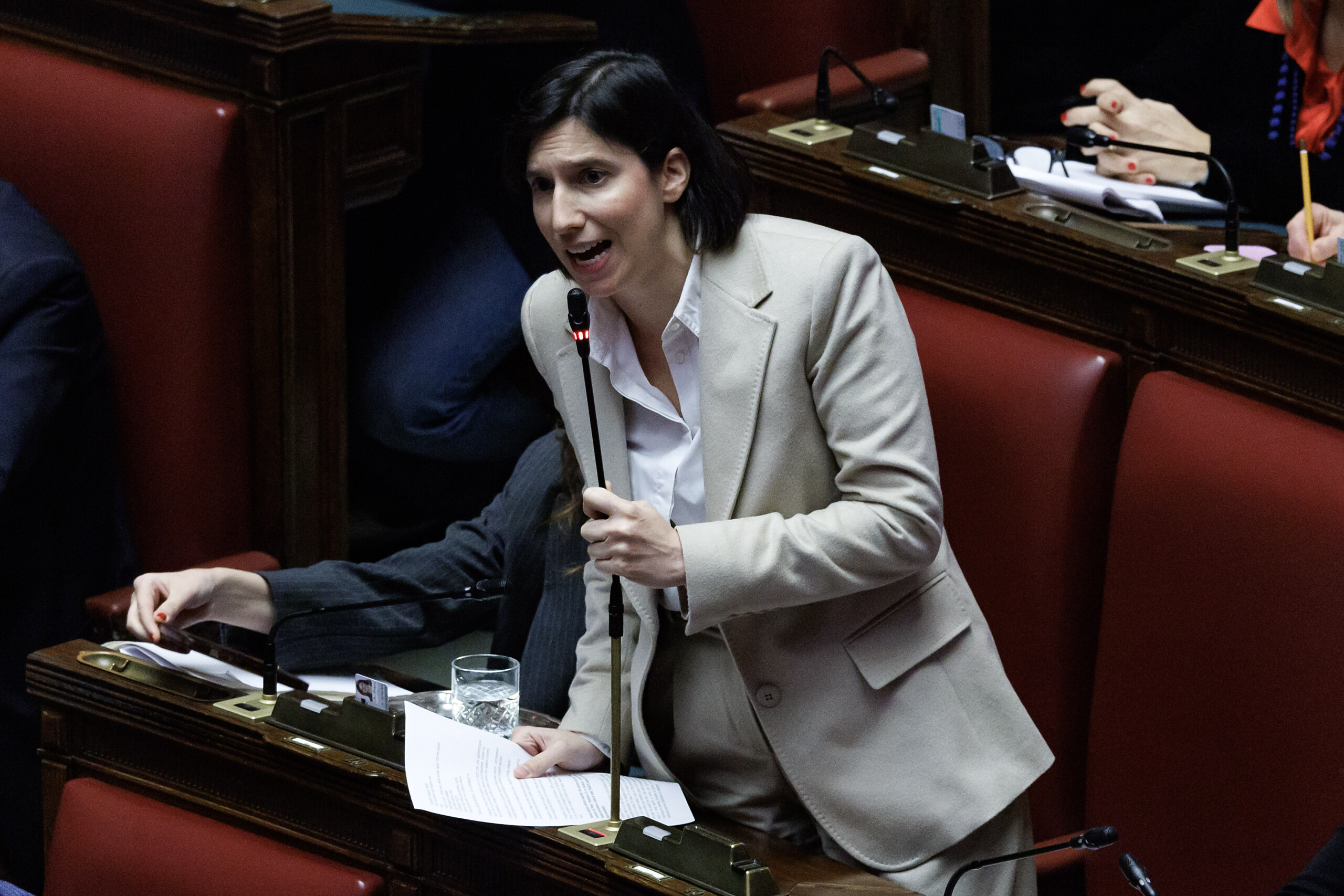 gouvernement schlein pas un mot de meloni sur la sante et lecole scaled