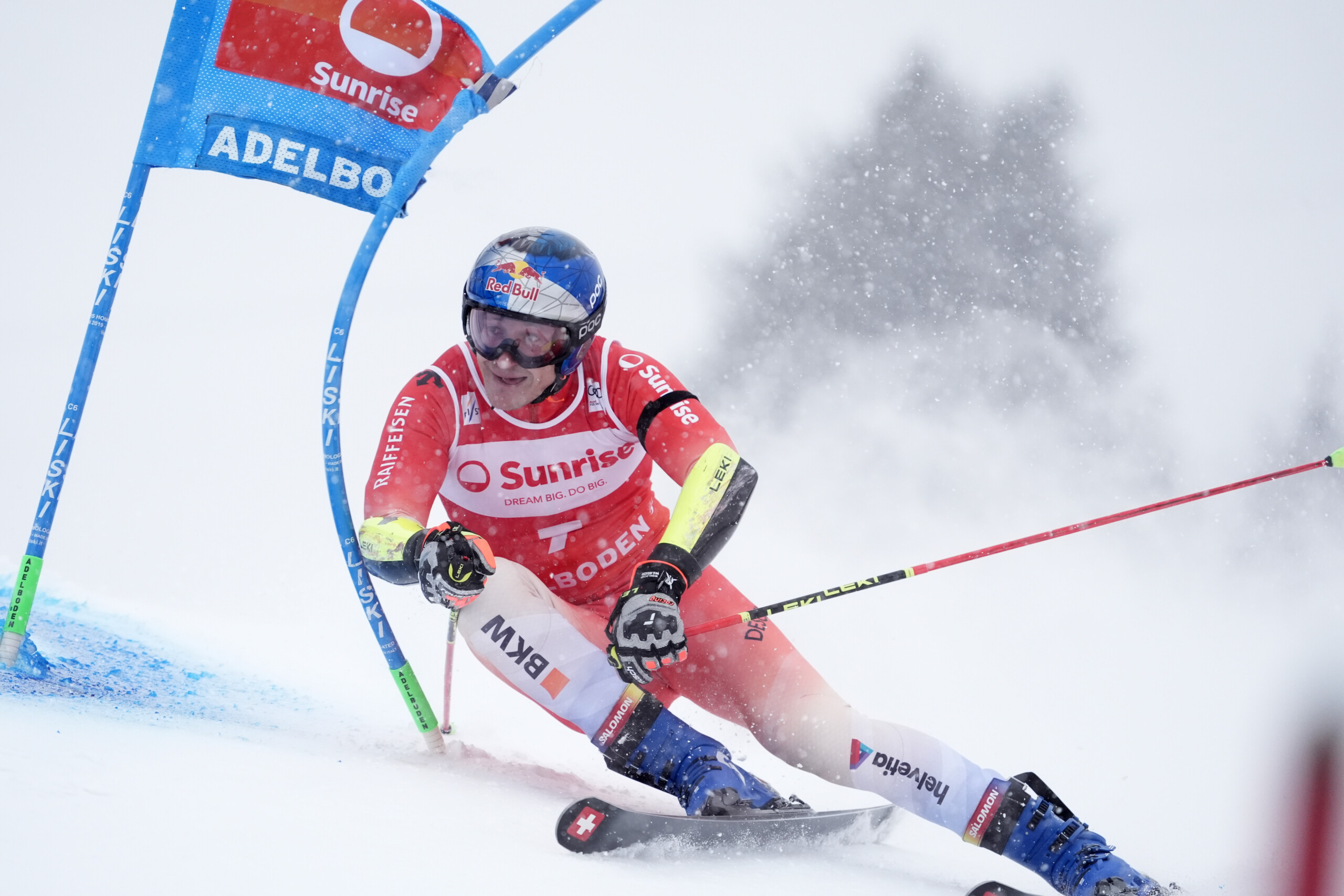 ski odermatt en tete du geant dadelboden vinatzer sixieme scaled