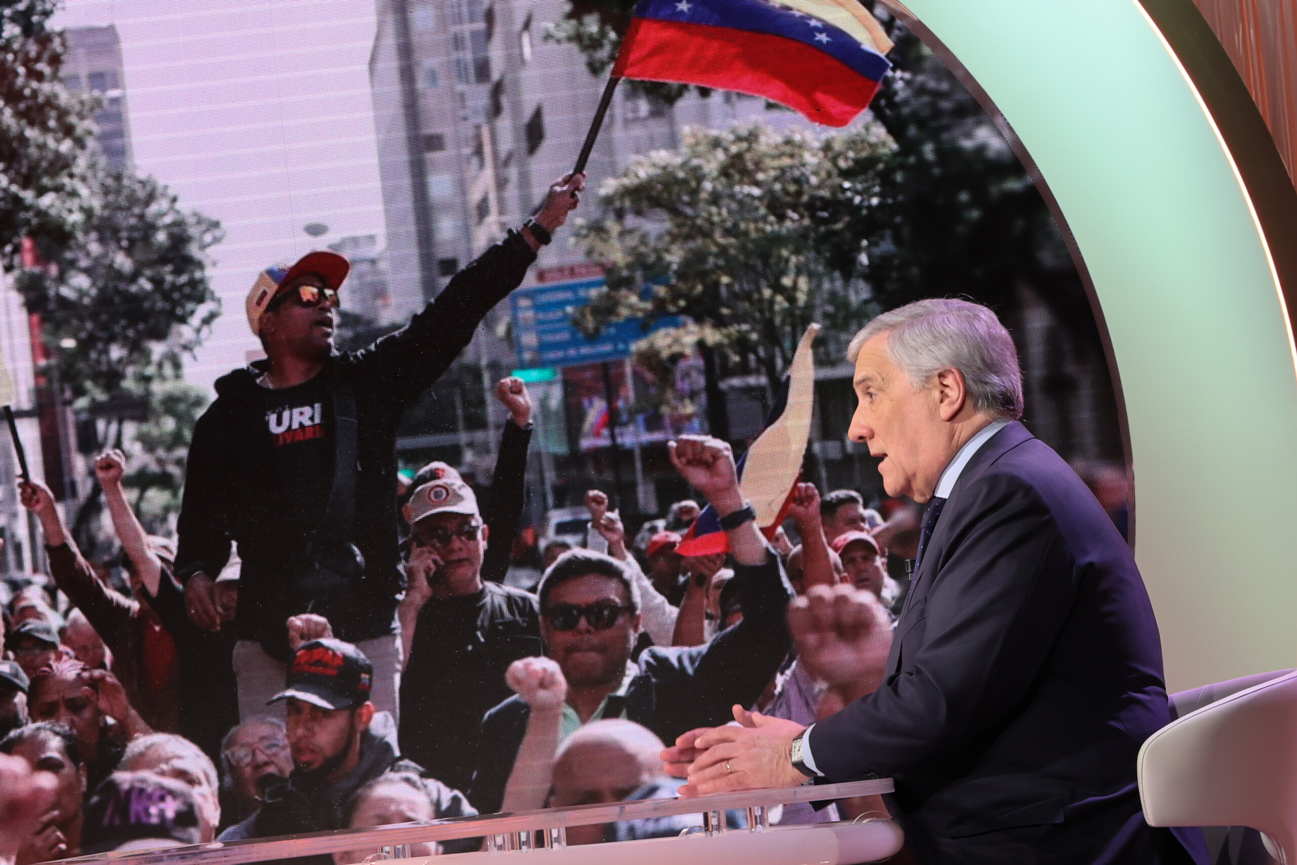 venezuela tajani caracas ma informe avant la liberation scaled