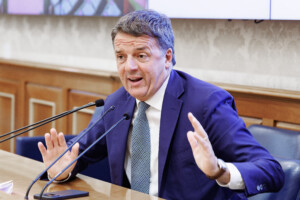 c sinistra renzi il sera uni les dirigeants divises ne seront pas toleres et meloni sera au colle