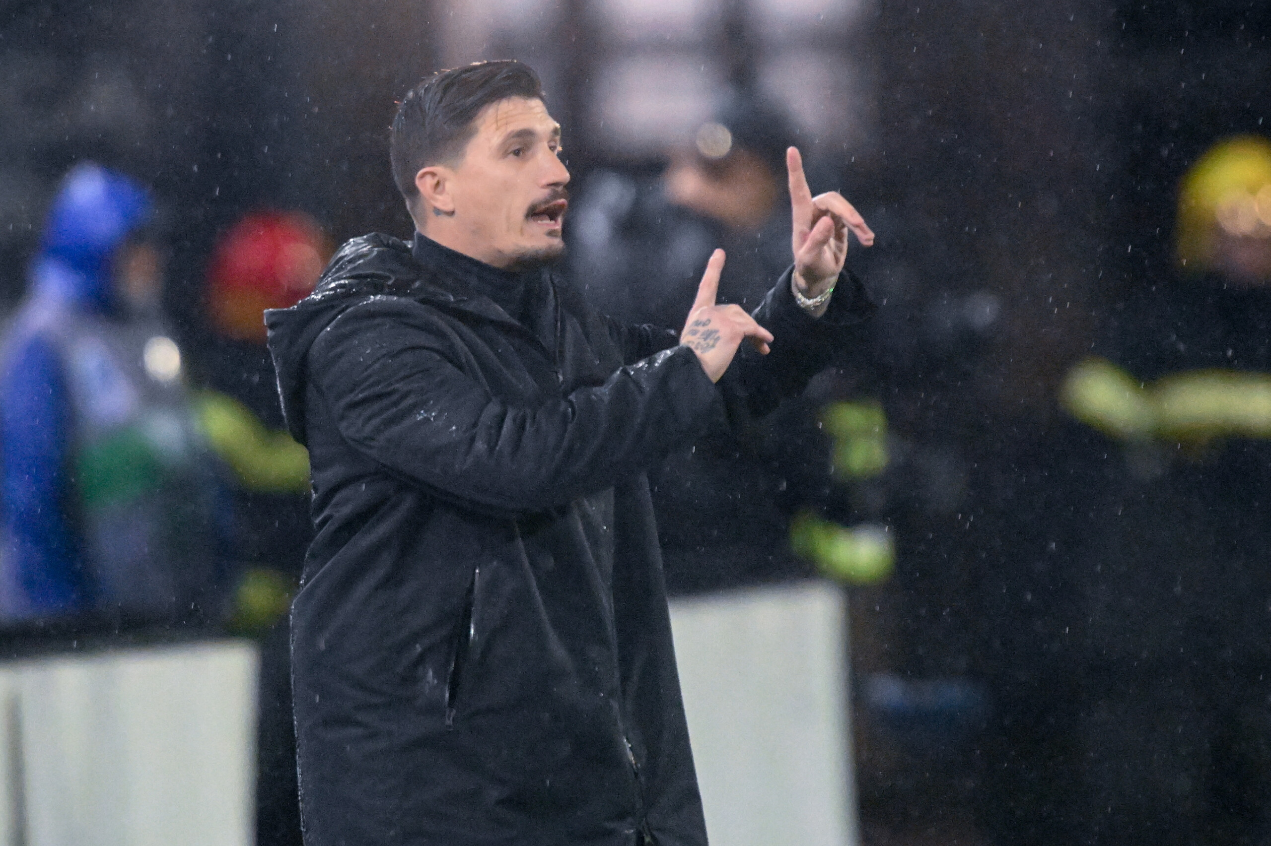 pisacane cagliari a fait preuve de stoicisme les joueurs meritent nos felicitations scaled