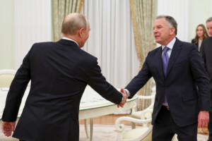 ukraine kremlin rencontre constructive entre poutine et witkoff reunion trilaterale aujourdhui a abu dhabi