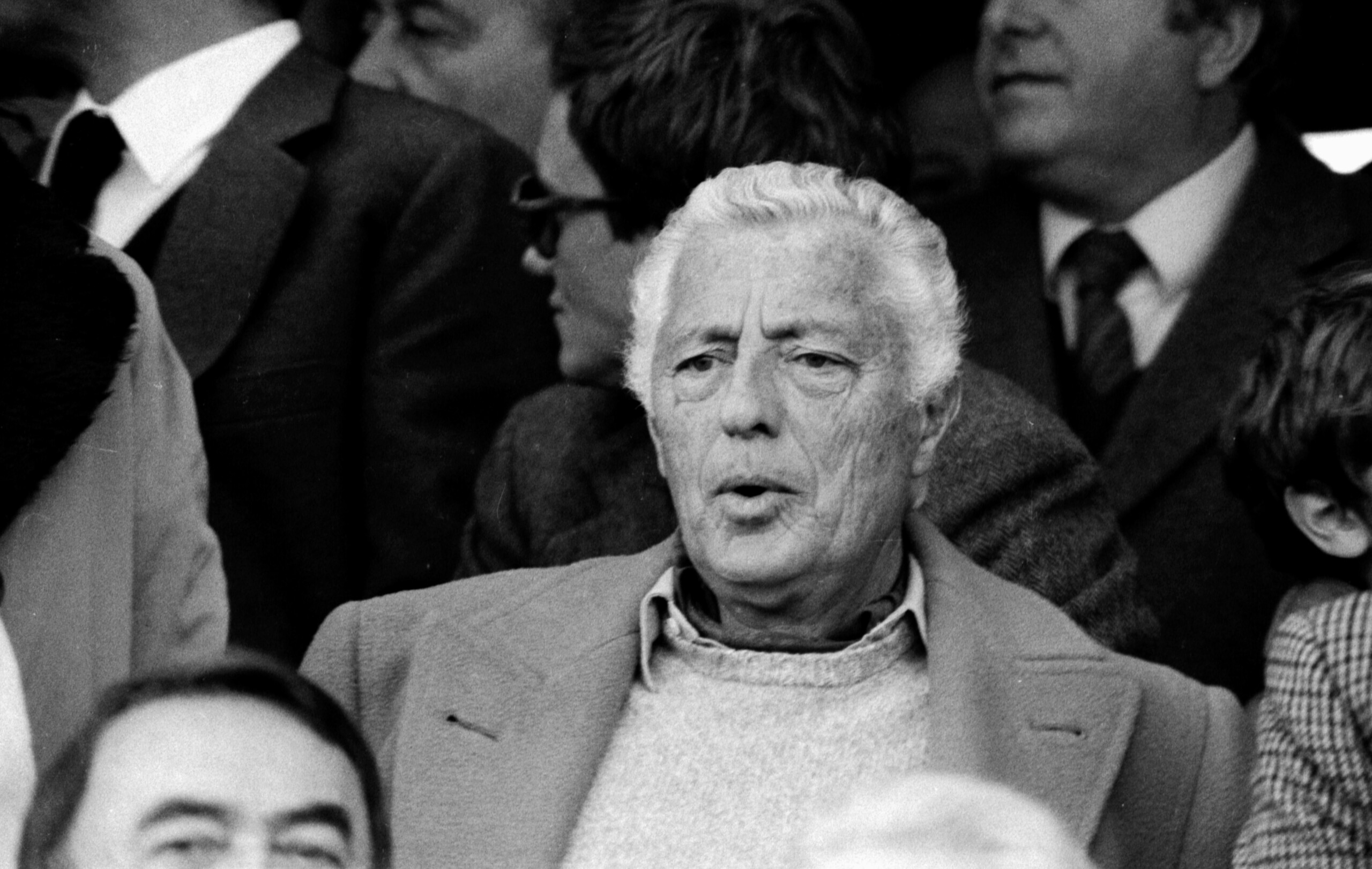 Football : la Juventus rend hommage à Gianni Agnelli, 23 ans après sa disparition 1 football la juventus rend hommage a gianni agnelli 23 ans apres sa disparition scaled