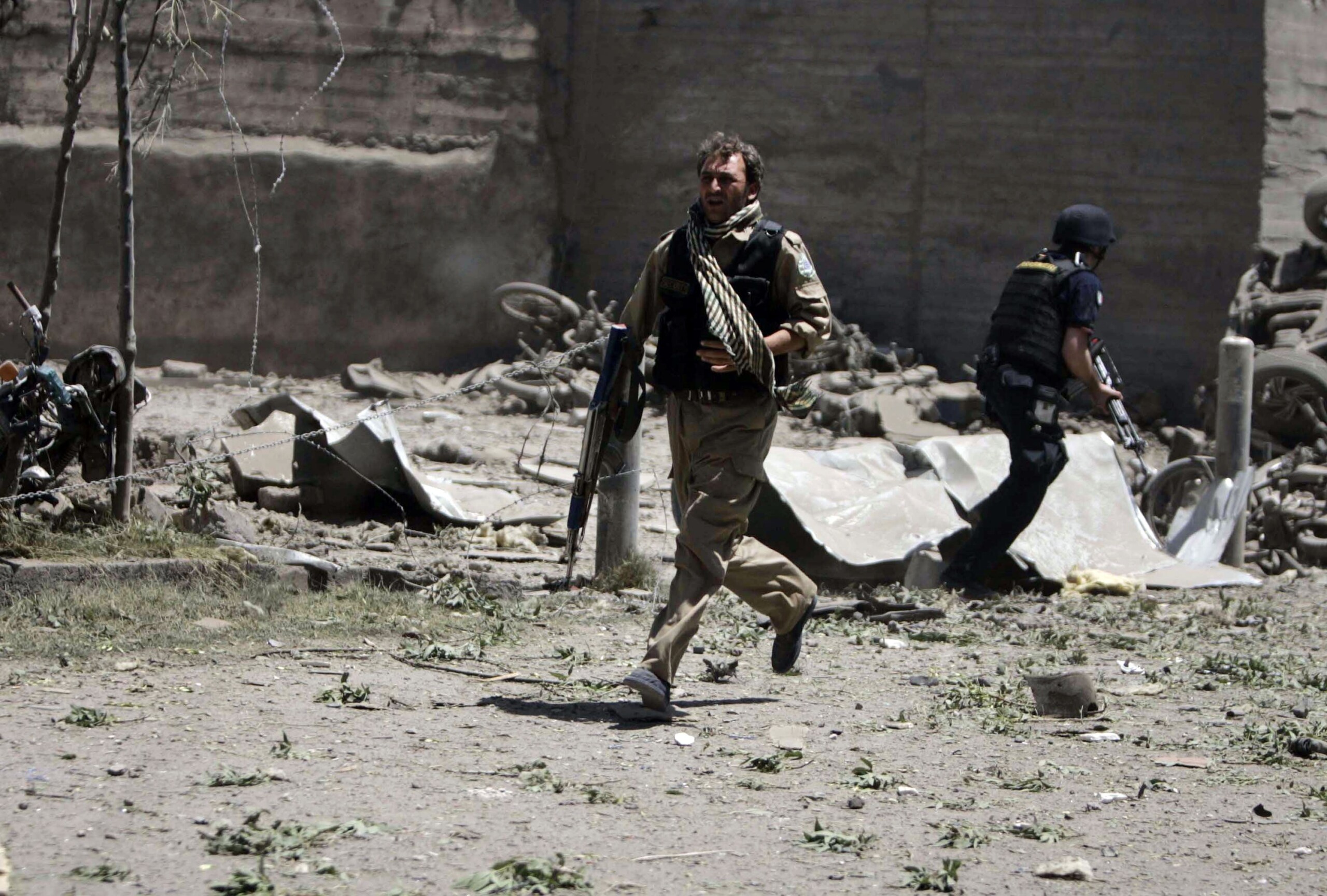 afghanistan syndicat des carabiniers trump doit respecter les morts et la verite scaled