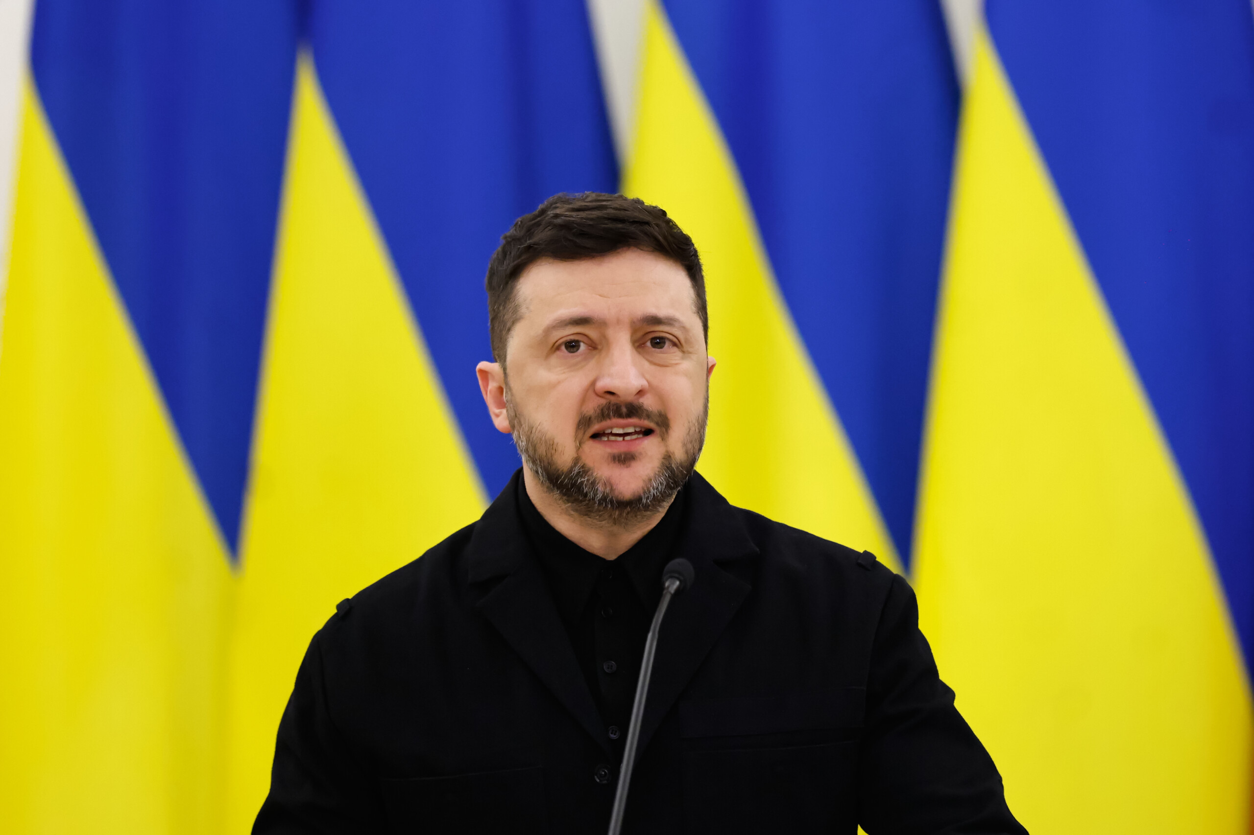 Ukraine, Zelensky : « Préparatifs pour de nouvelles discussions trilatérales cette semaine » 1 ukraine zelensky preparatifs pour de nouvelles discussions trilaterales cette semaine scaled