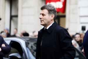 crans montana ambassadeur suisse rencontre entre les enqueteurs valaisans et italiens en fevrier